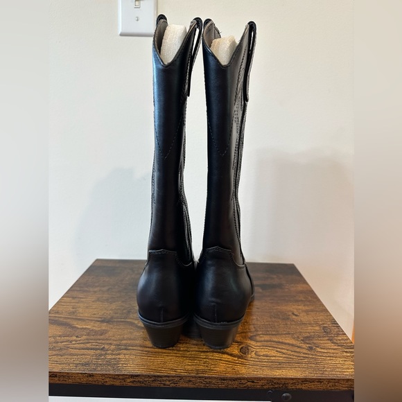 Madden Girl Women’s Redford Black Cowboy Boots NWT Size 6 - Picture 5 of 7
